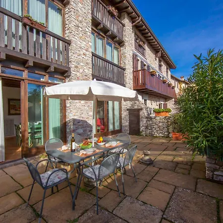 Liano Ginestra -terrace & Parking - Happy Apartment