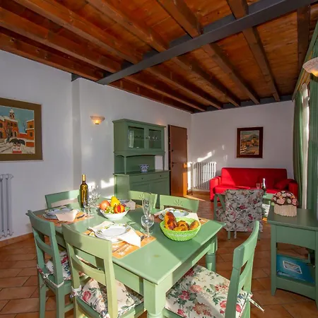 Liano Ginestra -terrace & Parking - Happy